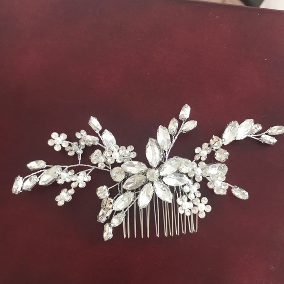 David's Bridal Accessories - Crystal bridal hair comb